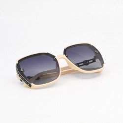 Γυαλιά Ηλίου Polarized – Κρεμ Σκελετός με Σκούρους Φακούς UV400
