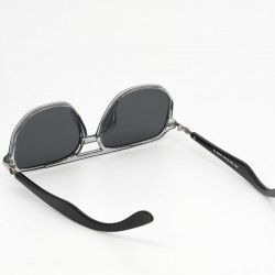 Γυαλιά Ηλίου Polarized με Διαφανή και Μαύρο Σκελετό