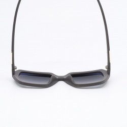 Γυναικεία Γυαλιά Ηλίου Polarized με Γκρι-Μοβ Σκελετό και Ντεγκραντέ Φακούς