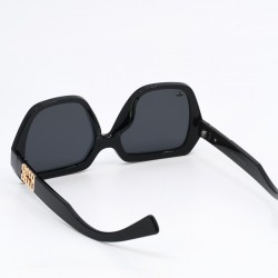 Γυναικεία Γυαλιά Ηλίου Polarized με Μαύρο Σκελετό και Μαύρους Φακούς